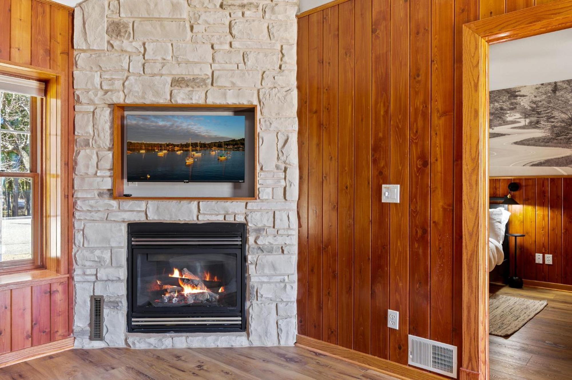 Spruce & Shore Motel Фиш-Крик Экстерьер фото