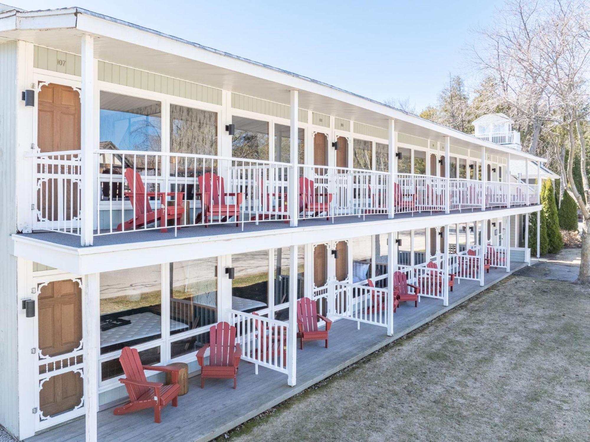 Spruce & Shore Motel Фиш-Крик Экстерьер фото